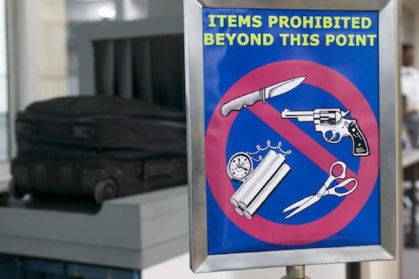 وسایل ممنوعه در بار پروازهای خارجی